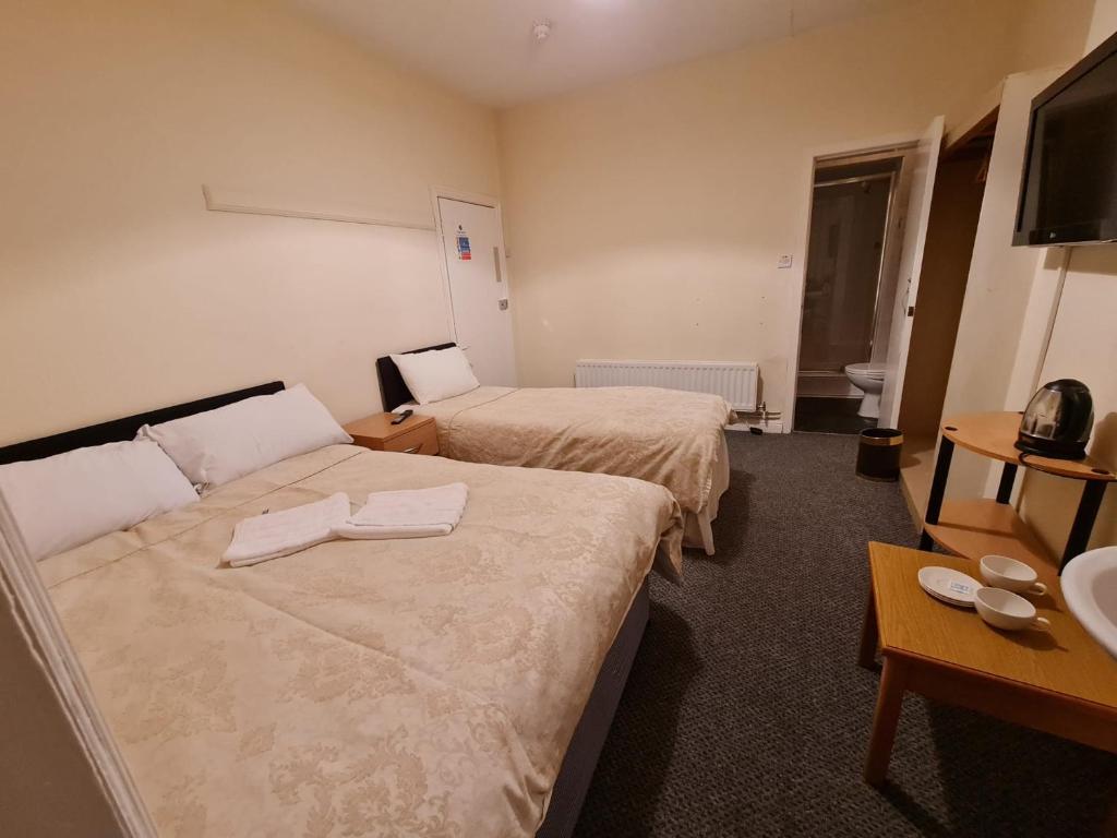 Lispool Bangla Guest House room 1